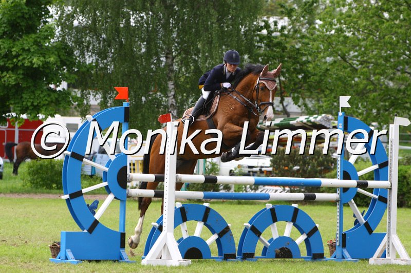 005M6683_Lord Anton_L Springen.JPG